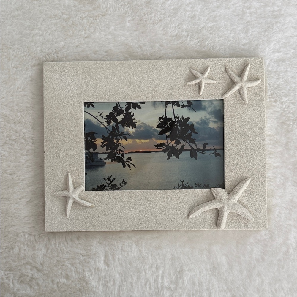 Starfish Embellished Cream Textured Photo Frame
